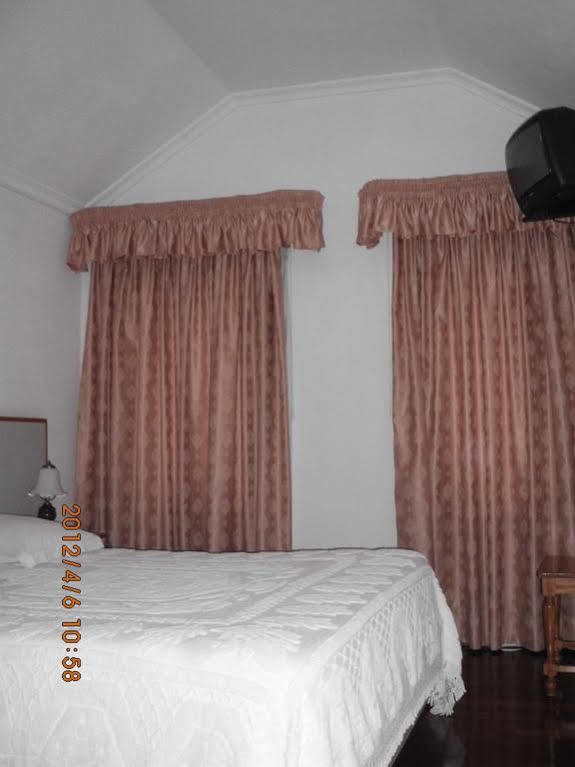 Bed and Breakfast Florinda Chaves Esterno foto
